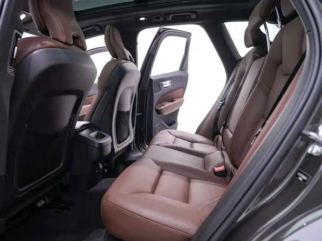 Volvo XC60 — миниатюра 18