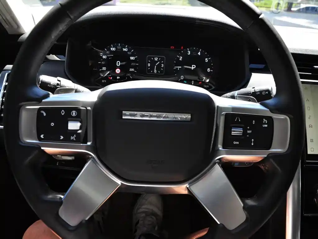 Land Rover Discovery — миниатюра 18
