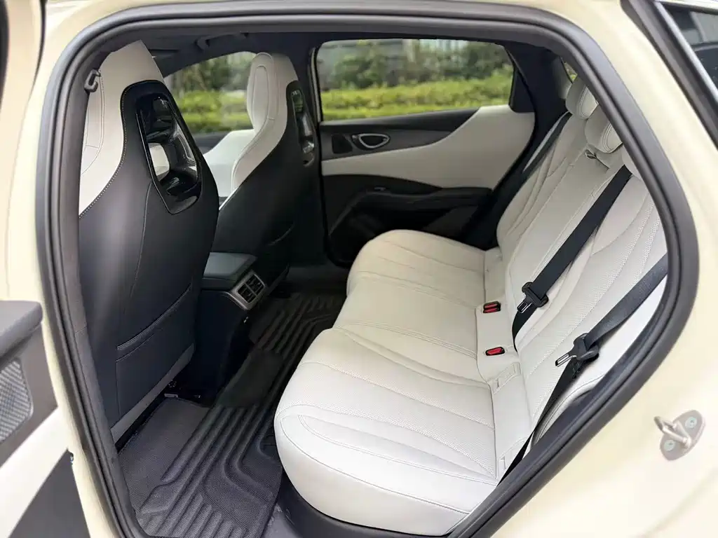 BYD Seal 06 — миниатюра 5