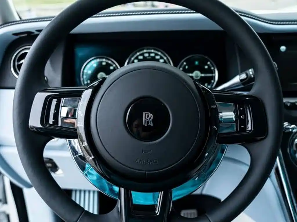 Rolls-Royce Cullinan — миниатюра 10