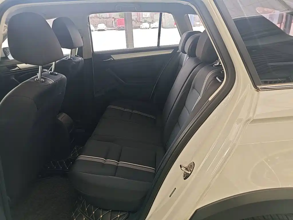 Volkswagen C-Trek — миниатюра 17