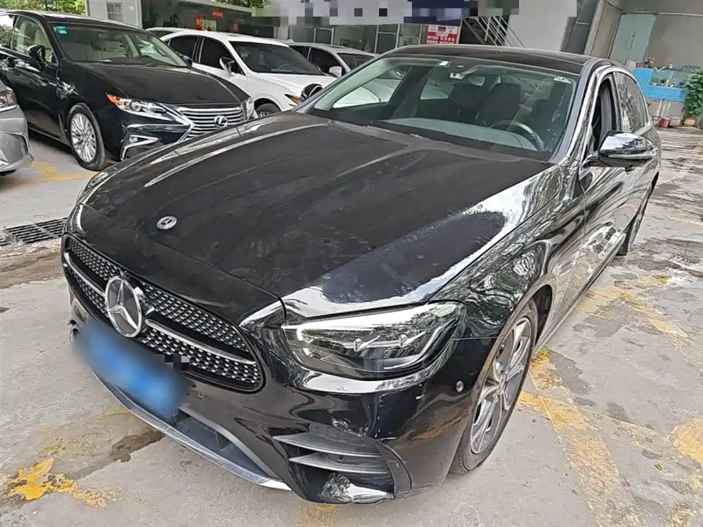 Mercedes-Benz E-Class 2021