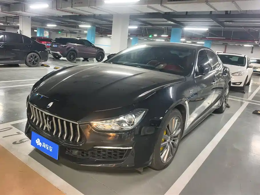 Maserati Ghibli 2022