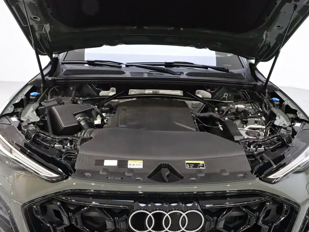Audi Q5L — миниатюра 21