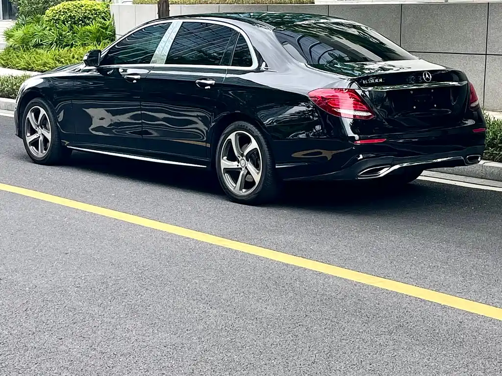 Mercedes-Benz E-Class E 2017 E 300 L Luxury