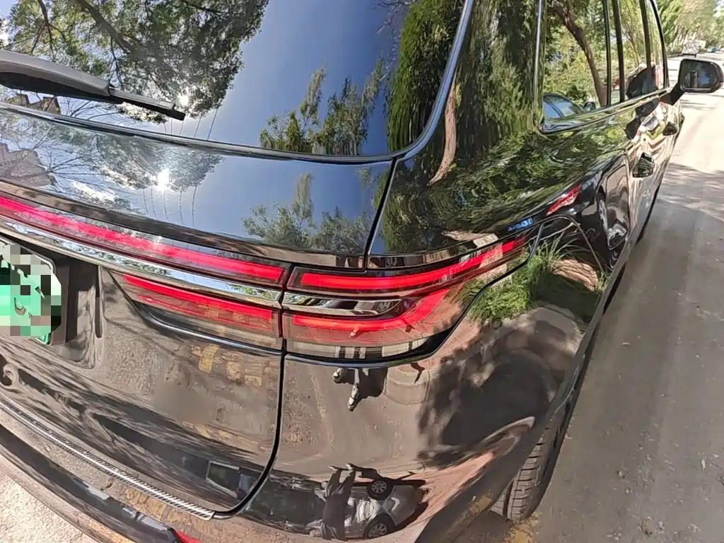 Li Auto Li ONE — миниатюра 8