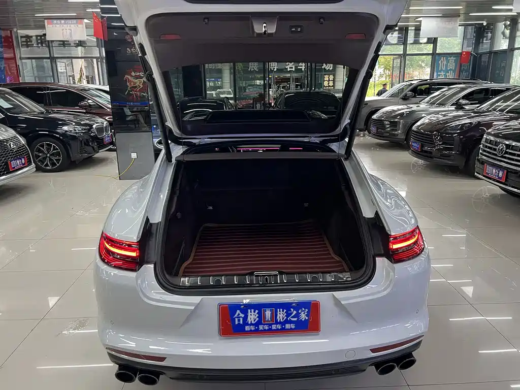 Porsche Panamera — миниатюра 28