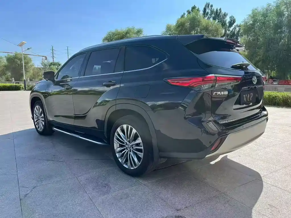 Toyota Highlander — миниатюра 4