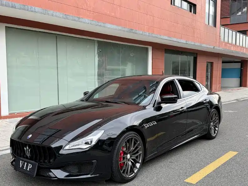 Maserati Quattroporte 2016