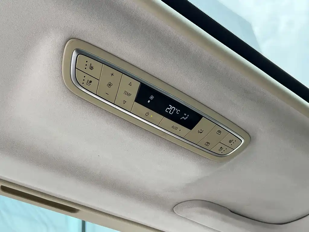 Buick GL8 — миниатюра 23