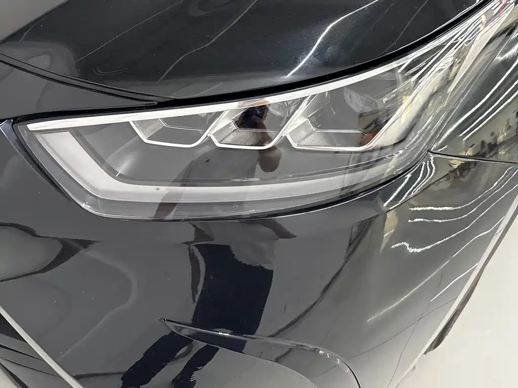 Toyota Crown Kluger — миниатюра 10