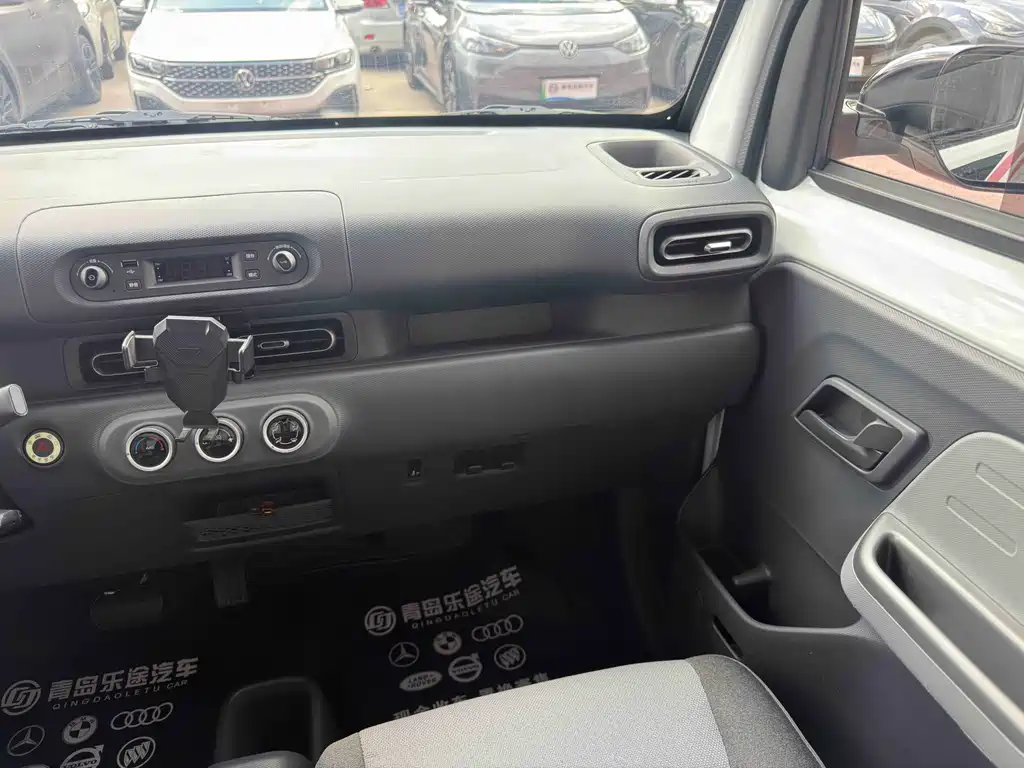 Wuling Zhiguang EV — миниатюра 13