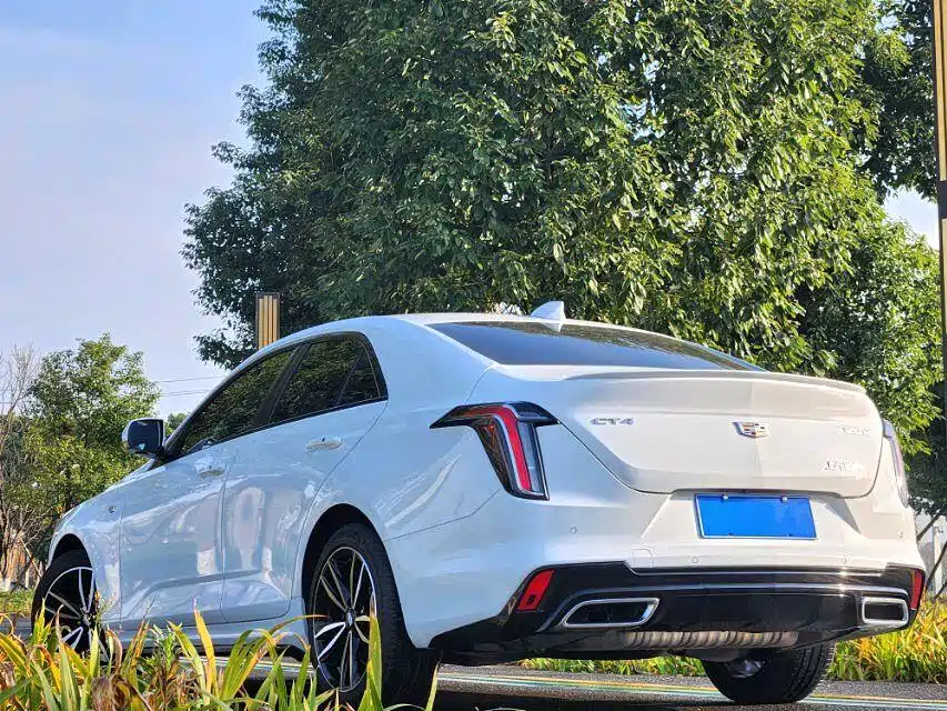 Cadillac CT4 2022 28T Luxury