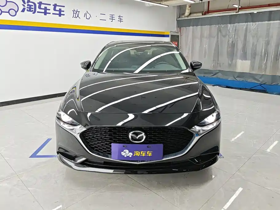 Mazda 3 Axela — миниатюра 2