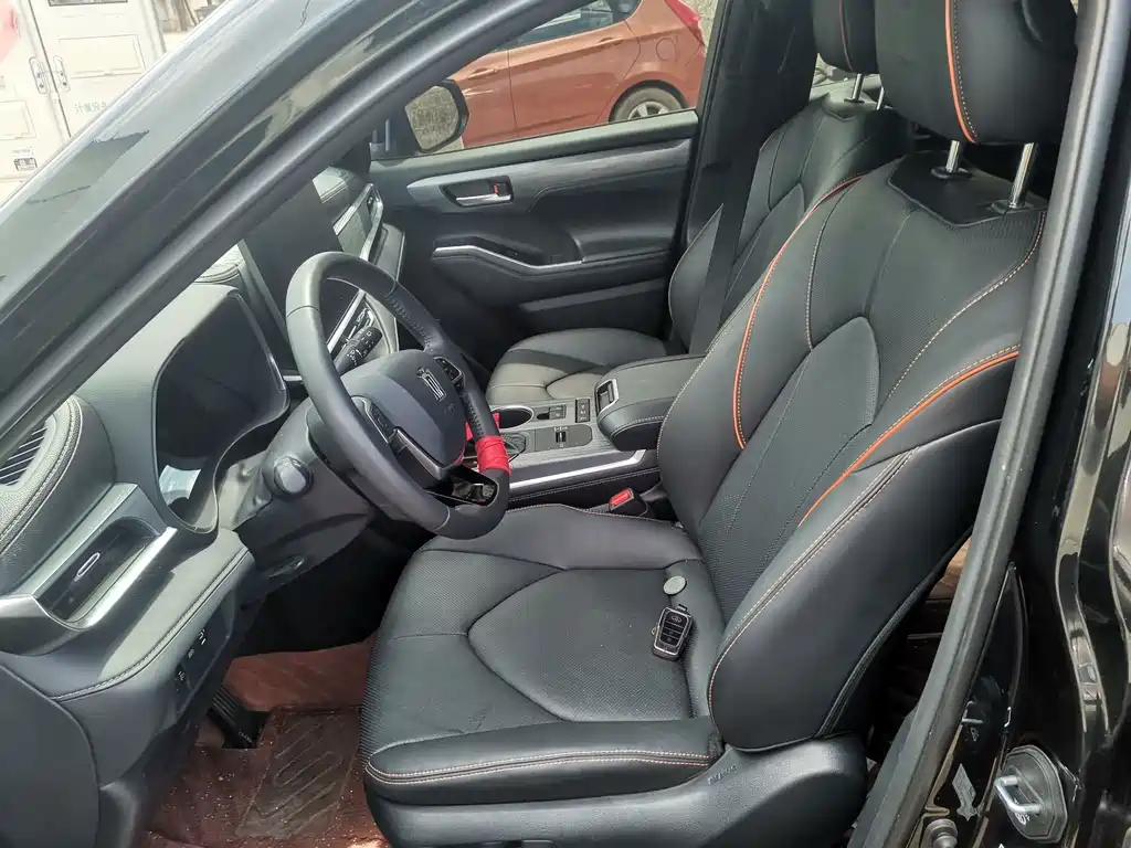 Toyota Crown Kluger — миниатюра 5