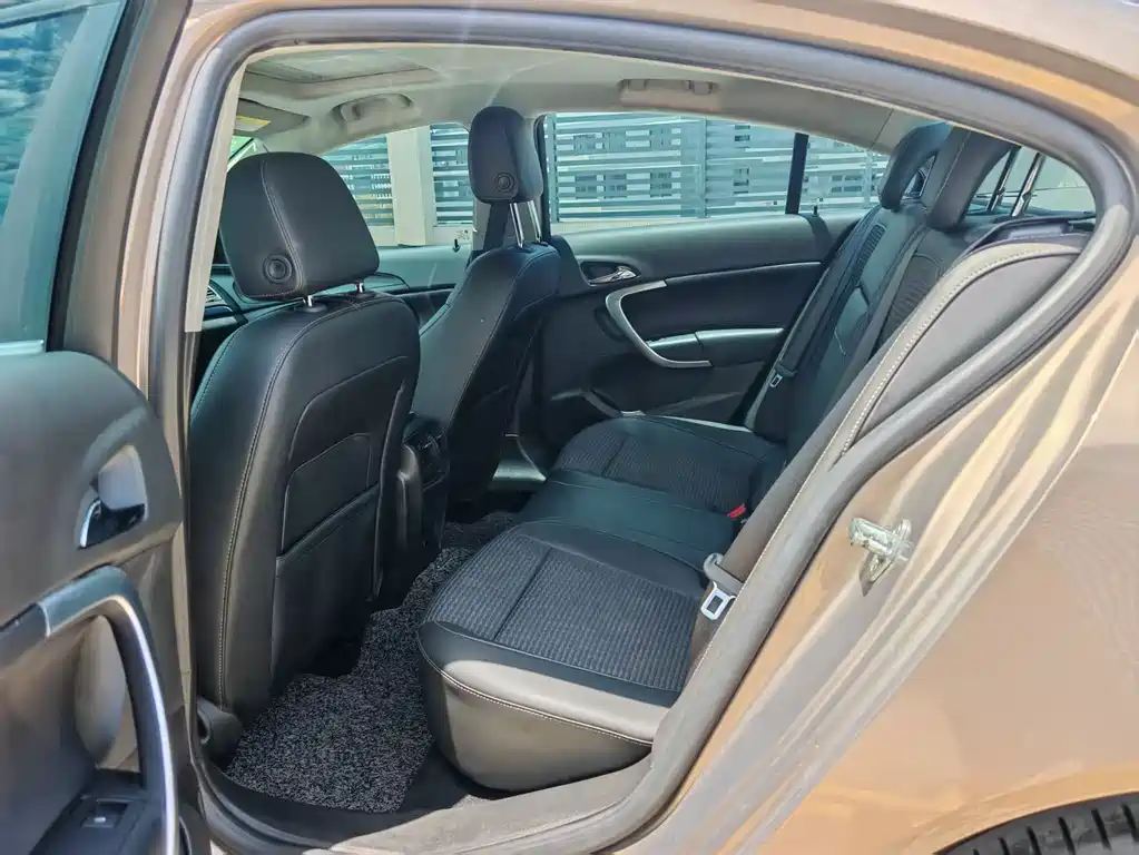 Buick Regal — миниатюра 9