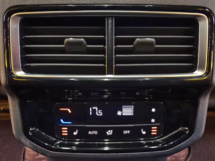 Volkswagen Teramont — миниатюра 14