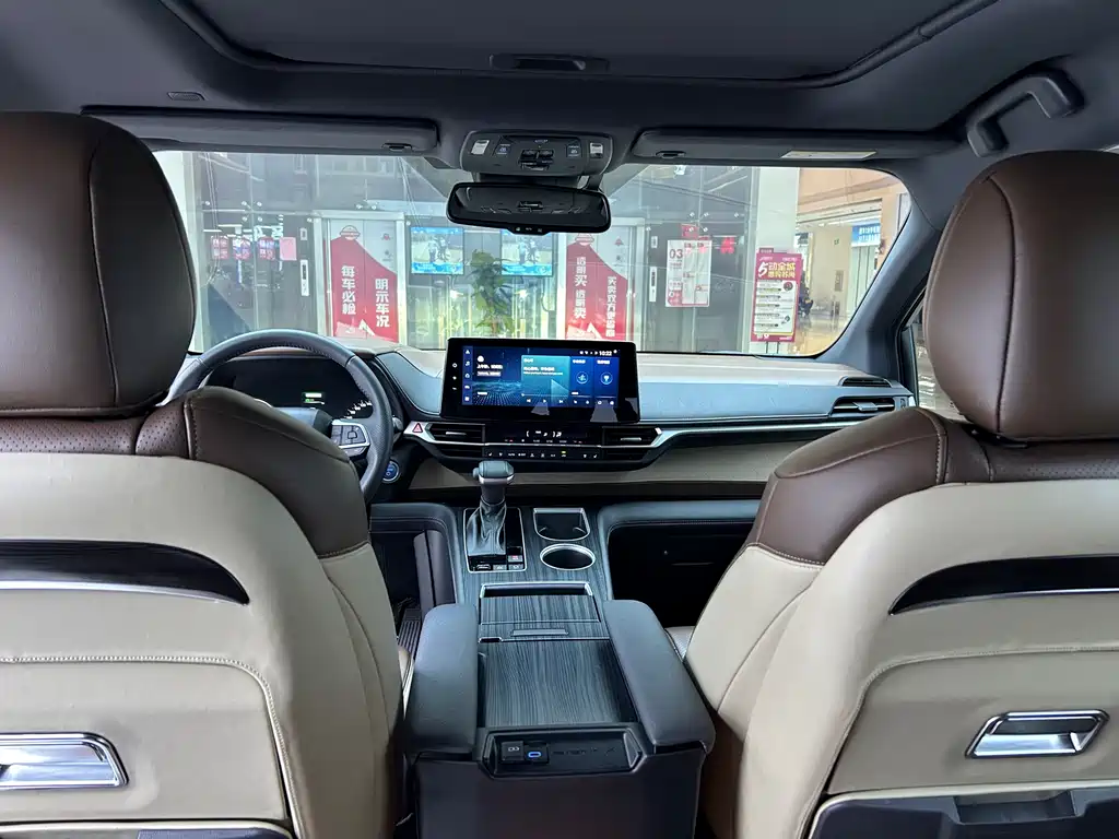 Toyota Sienna 2021 2.5L Luxury