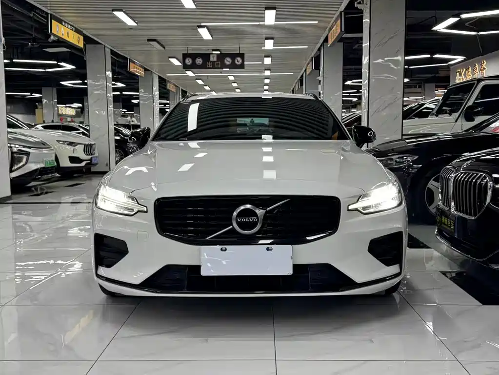 Volvo V60 — миниатюра 3
