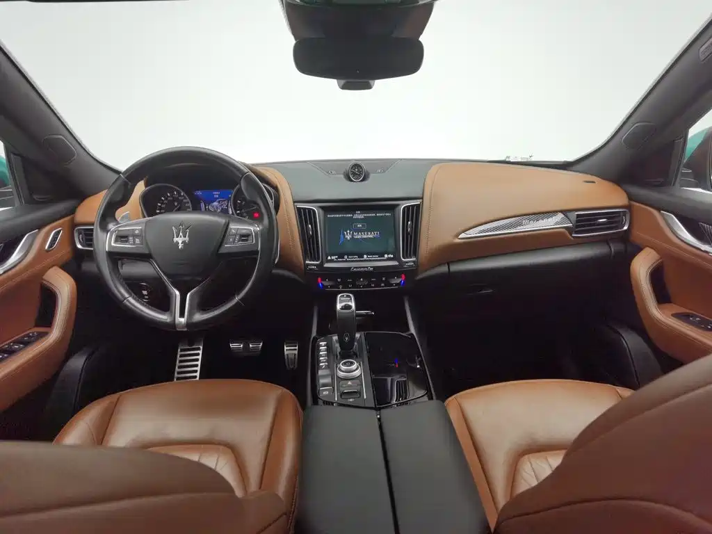 Maserati Levante — миниатюра 5