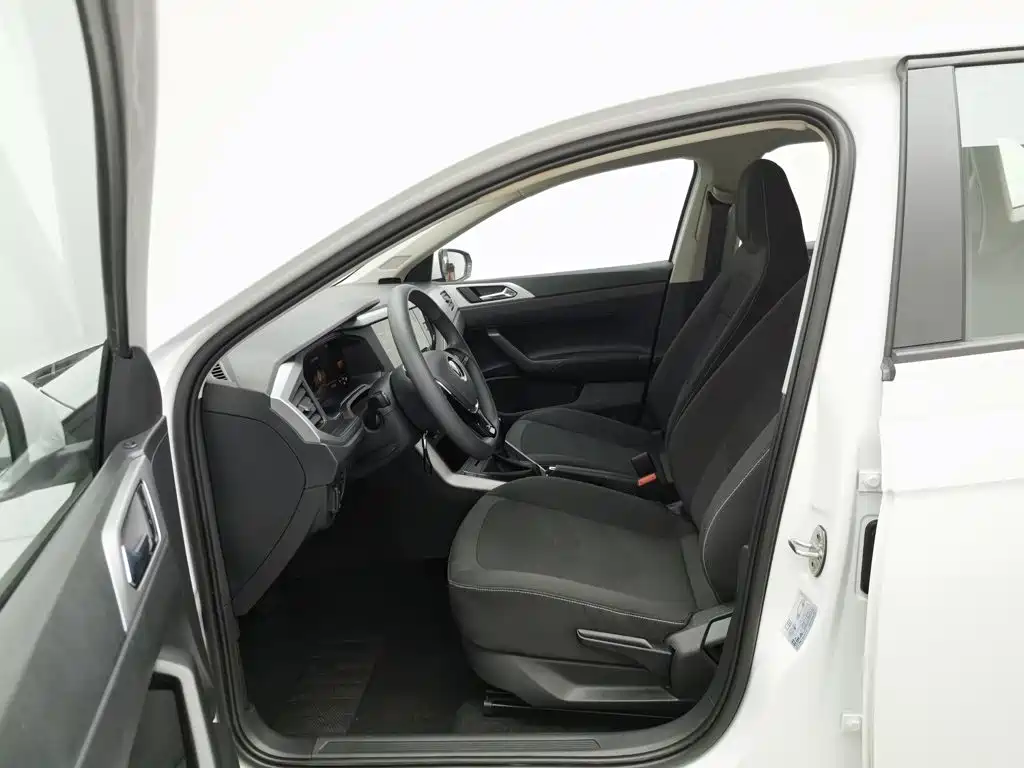 Volkswagen Polo — миниатюра 10