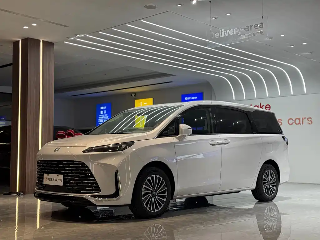 BUICK GL8 NEW ENERGY