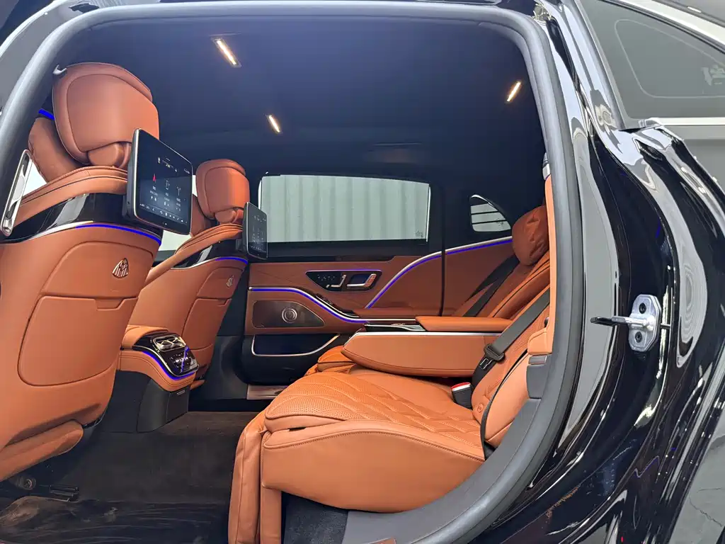 Mercedes-Benz S-Class — миниатюра 6