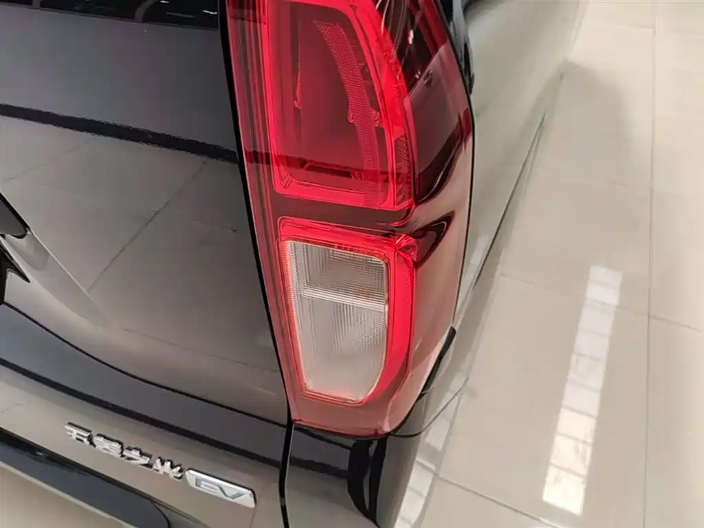 Wuling Sunshine EV 2025 201km Comfort