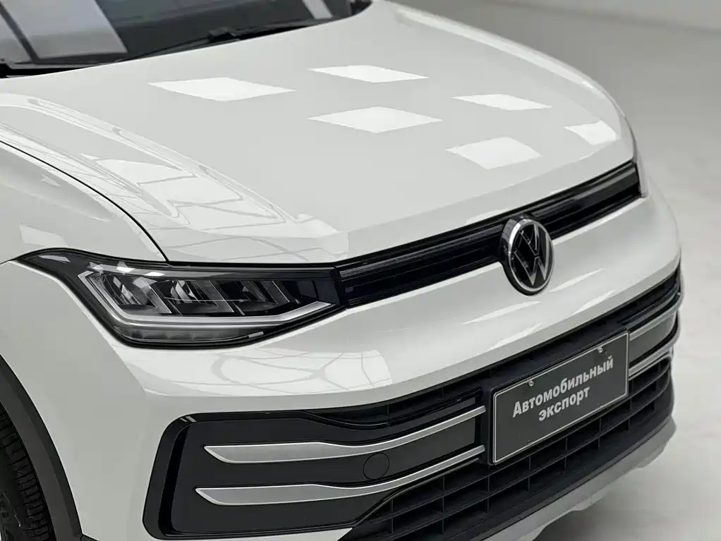 Volkswagen Tharu — миниатюра 10