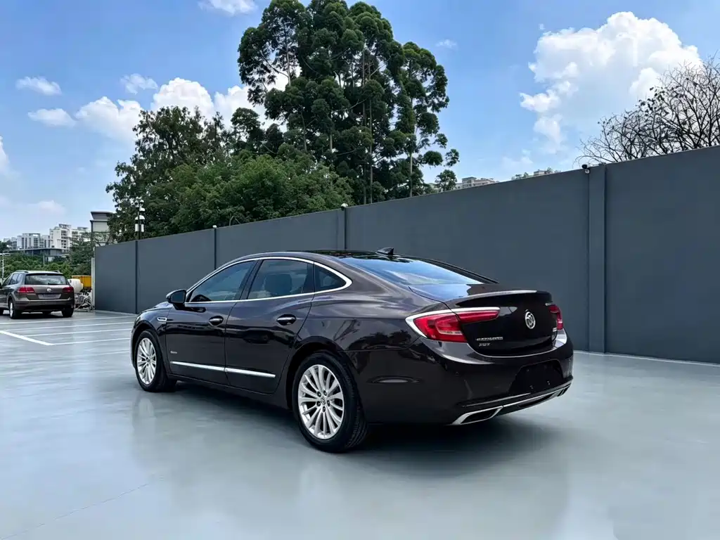 Buick LaCrosse 2016 28T Luxury