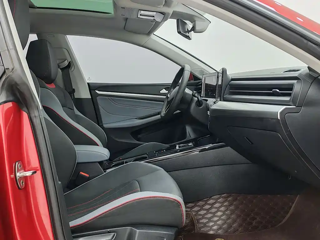 Volkswagen Lamando 2023 L 280TSI DSG