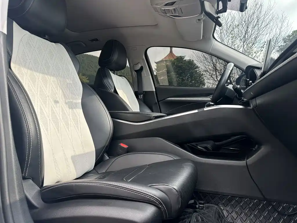 Geely Xingrui — миниатюра 12