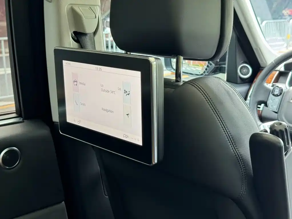 Land Rover Range Rover — миниатюра 18