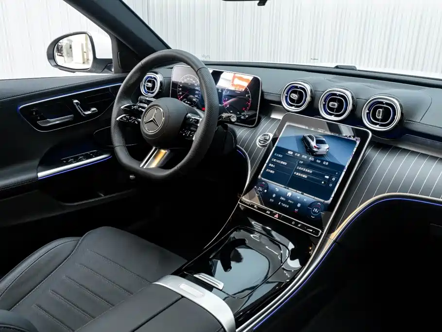 Mercedes-Benz C-Class — миниатюра 24
