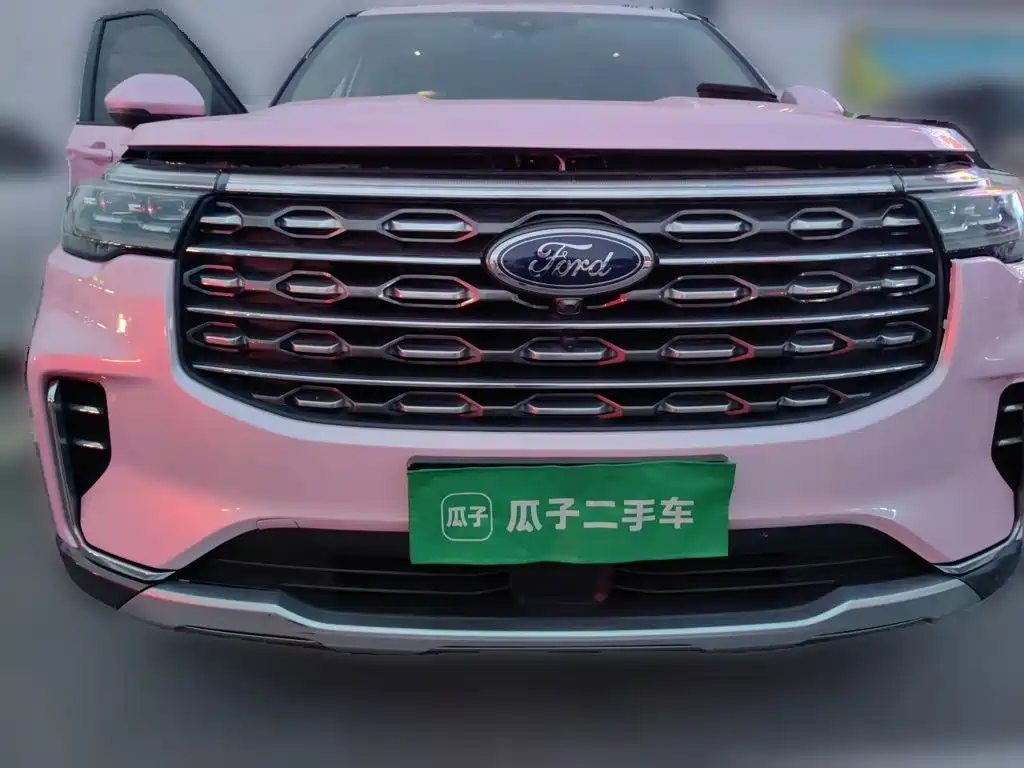 Ford Explorer — миниатюра 2