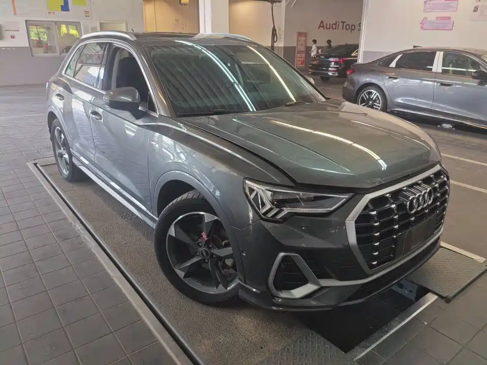 Audi Q3 2022 35 TFSI Fashion