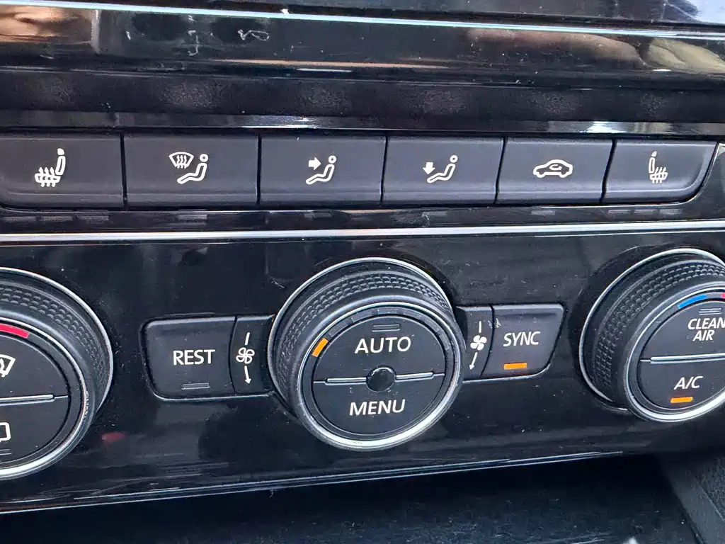 Volkswagen Magotan — миниатюра 11