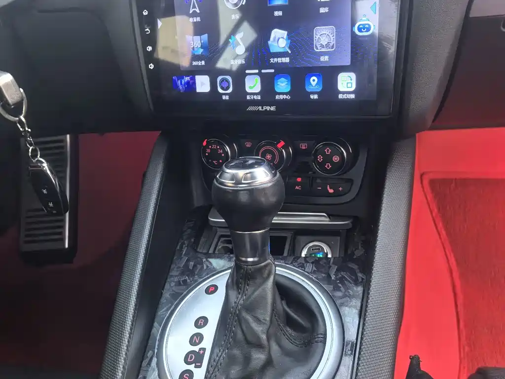 Audi TT — миниатюра 7