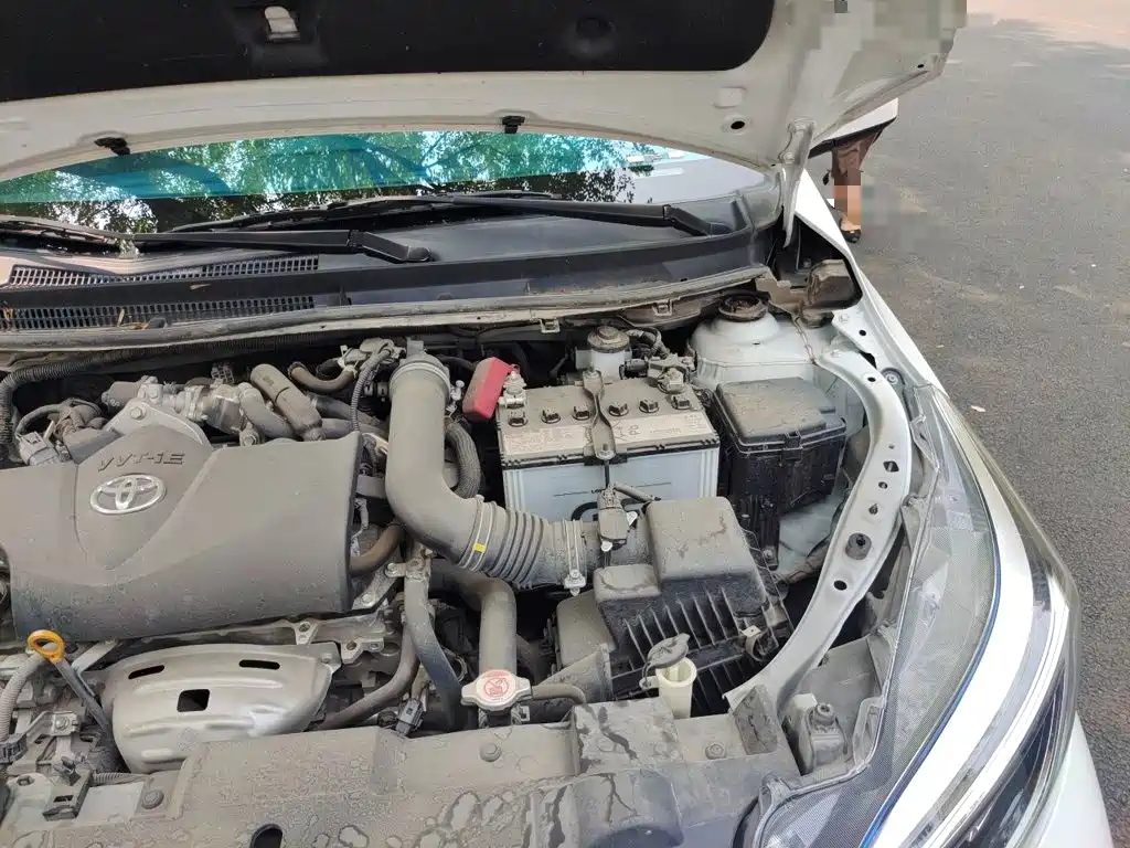 Toyota Yaris L — миниатюра 21