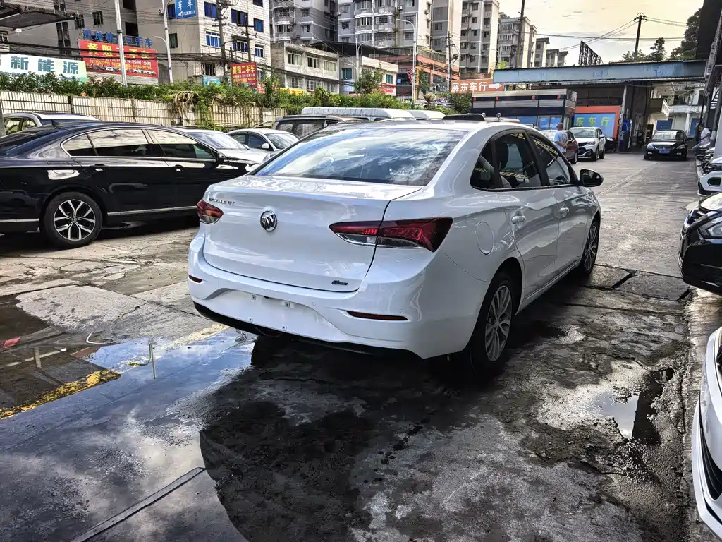 Buick Excelle — миниатюра 4
