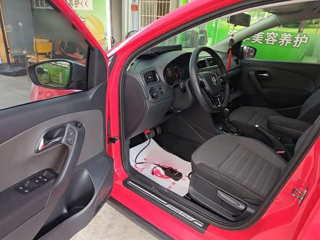 Volkswagen Polo — миниатюра 16