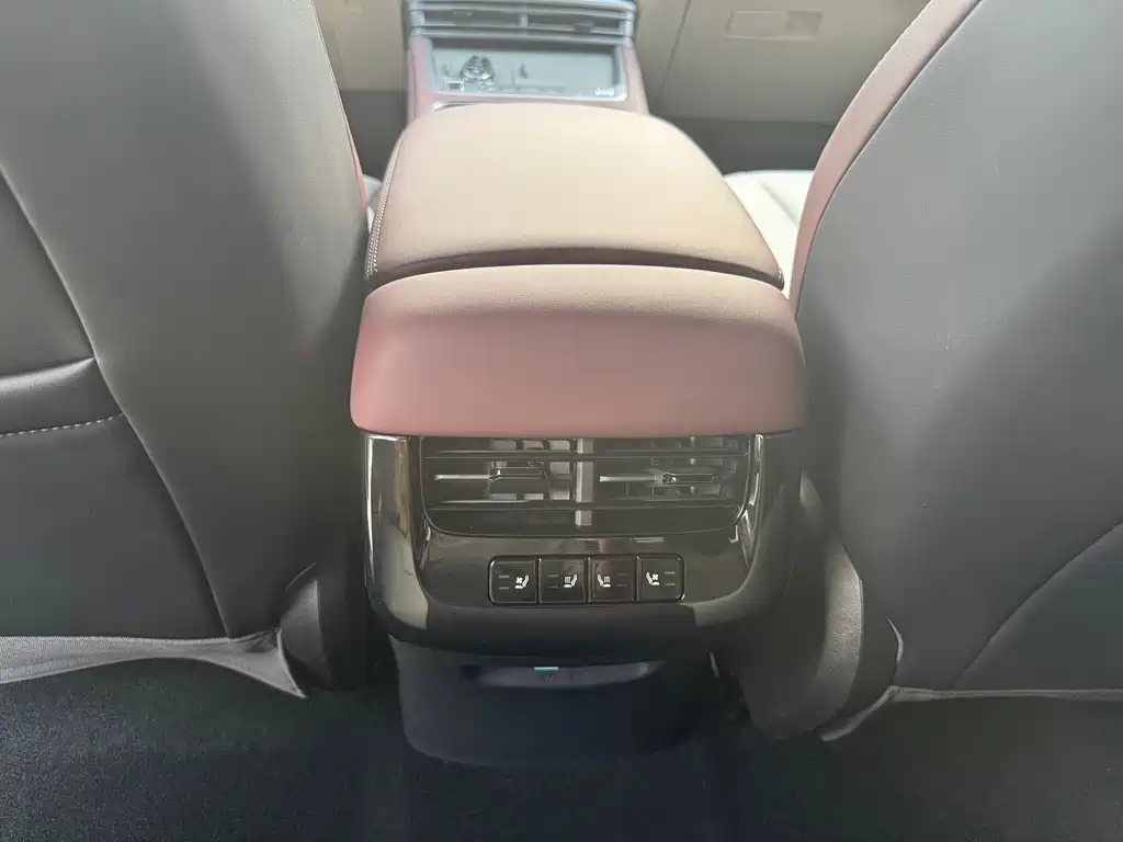 BYD Seal 07 DM-i — миниатюра 15