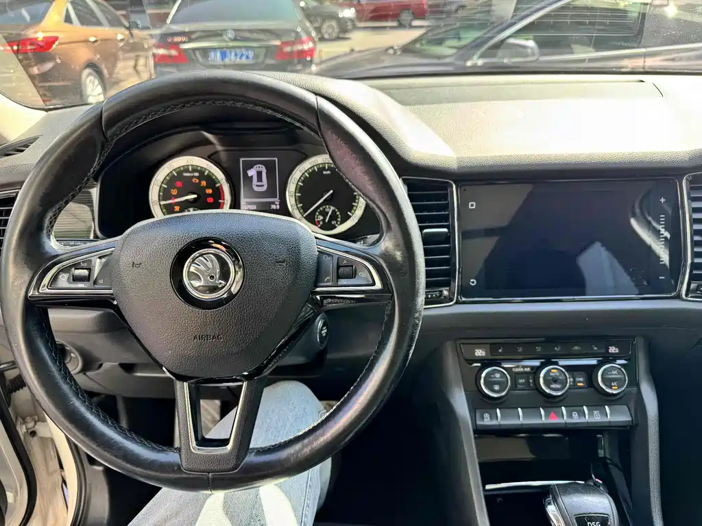 Skoda Kodiaq — миниатюра 6