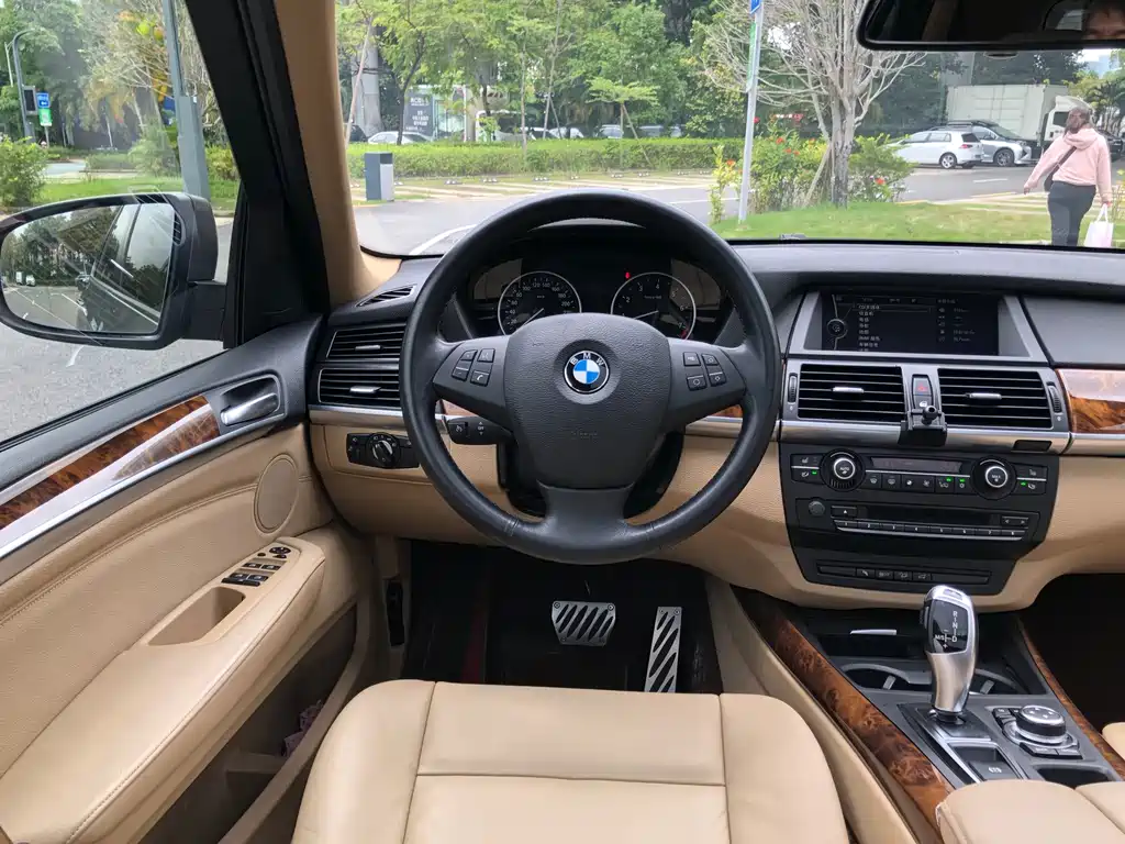BMW X5 (Import) — миниатюра 8