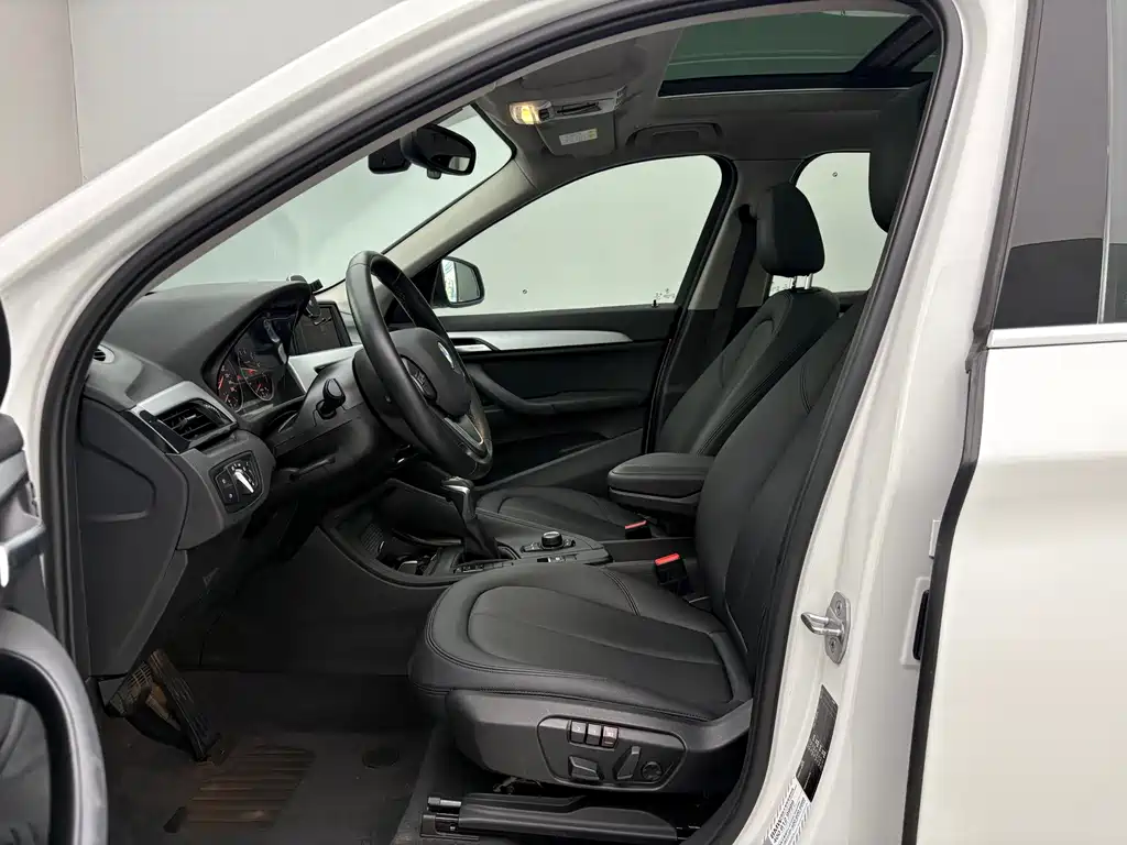 BMW X1 — миниатюра 8