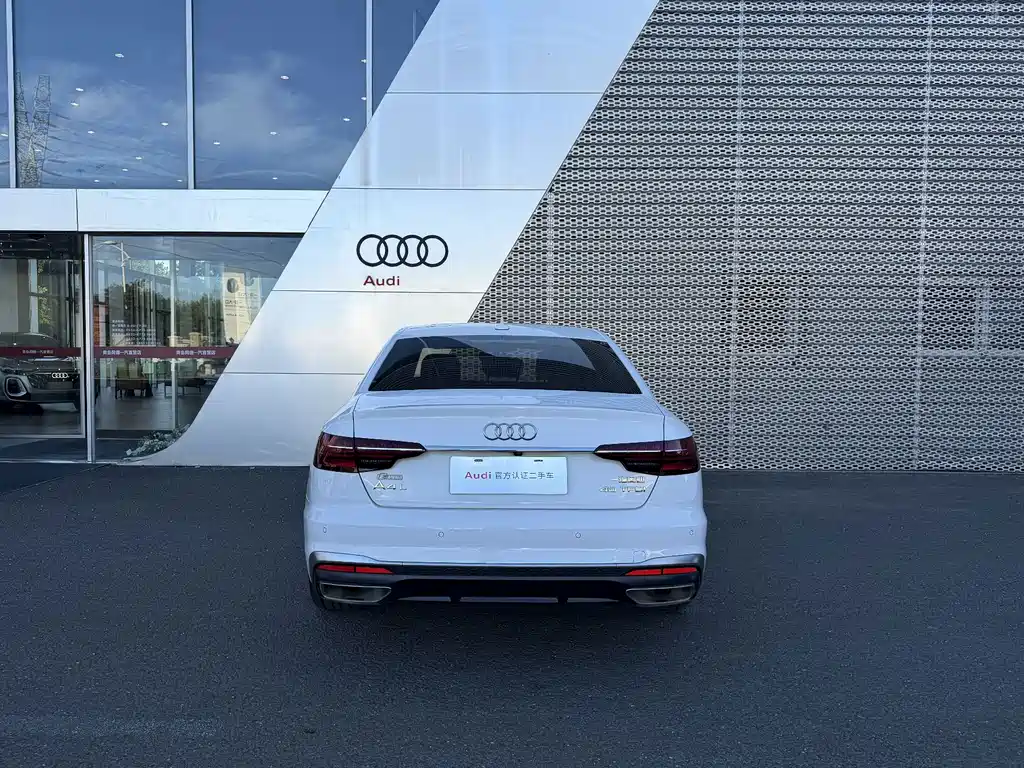 Audi A4L — миниатюра 5