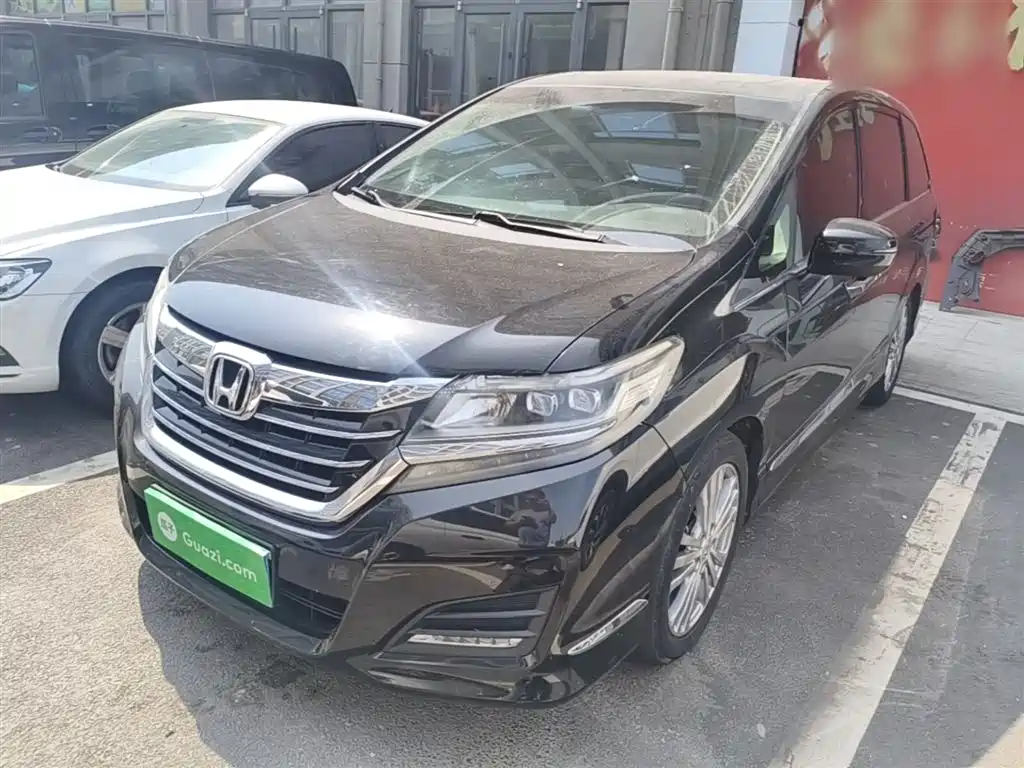 Honda Elysion 2017