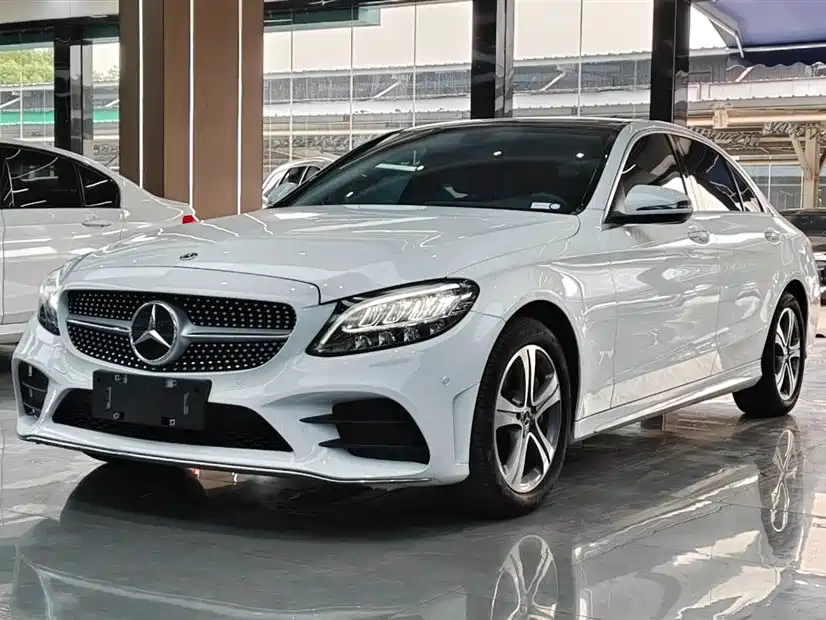 Mercedes-Benz C-Class 2019