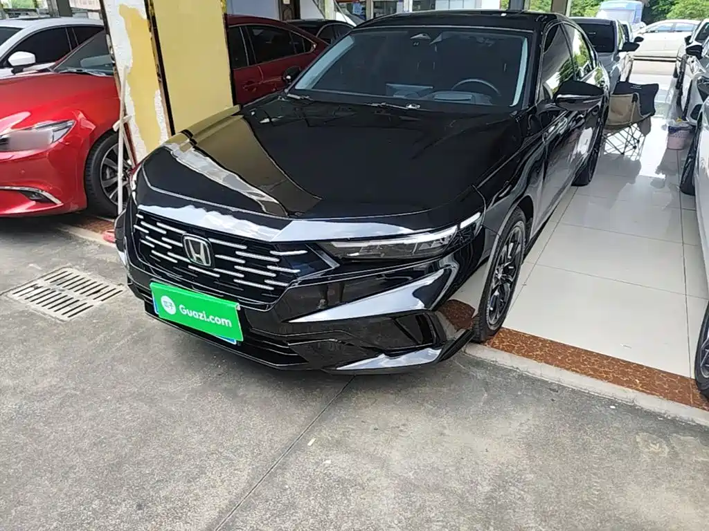 雅阁 2025款 运动系列 260TURBO 豪华版 2025