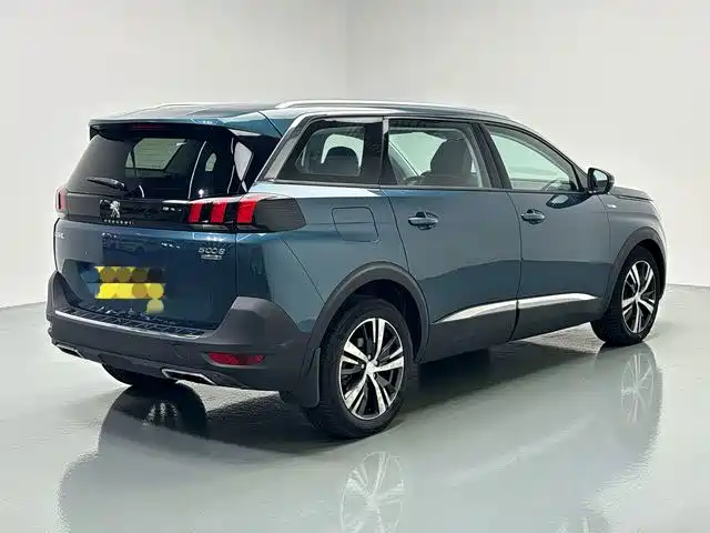 Peugeot 5008 — миниатюра 14